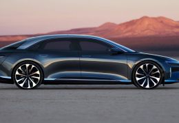Sedan elétrico de luxo terá sistema com recarga mais rápida do mundo