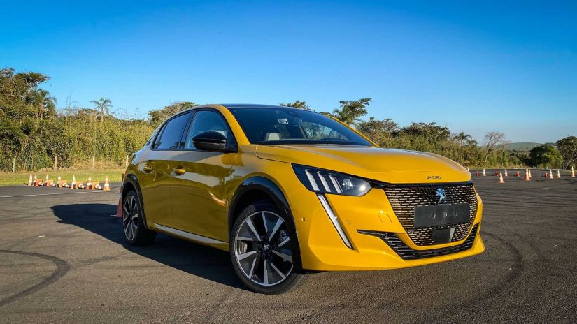 Peugeot confirma que 208 e 2008 serão exclusivamente elétricos