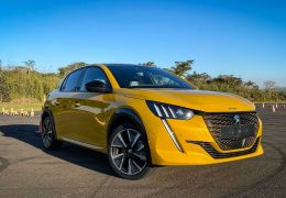 Peugeot confirma que 208 e 2008 serão exclusivamente elétricos