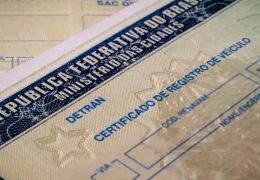 Decisão Liminar briga Detran a emitir documentos impressos de veículos