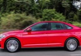 Volkswagen lança Jetta 2021 apenas na versão 2.0 turbo no Brasil