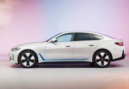 BMW apresenta sedan elétrico i4 com até 590 km de autonomia