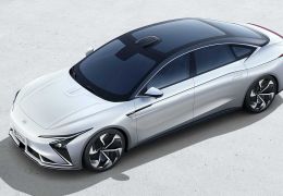 Sedan do Alibaba terá 1.100 km de autonomia