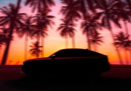 Honda revela 1º teaser do novo Civic Hatch antes do lançamento