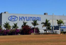Hyundai anuncia o adiamento do retorno da produção de HB20 e Creta