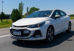 Chevrolet confirma versão RS para Cruze Sport6