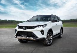 Toyota SW4 terá retorno da versão Diamond na linha 2022