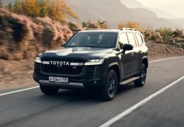 Toyota Land Cruiser têm fila de espera de quatro anos