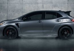 Toyota apresenta novo hatch esportivo GR Corolla 2023