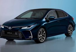 Toyota Corolla 2023 é lançado com mais potência