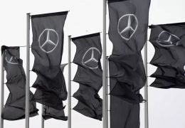 Mercedes-Benz anuncia recall global massivo
