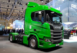 Scania apresenta novos modelos de caminhões movidos a gás