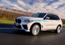 BMW confirma início da produção do novo Ix5 movido a hidrogênio