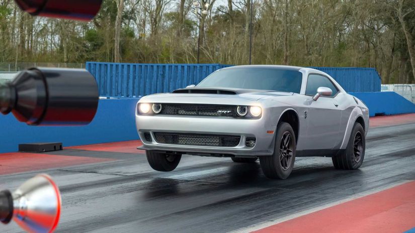 Dodge revela série especial Challenger SRT Demon 170 com 1.040 cv
