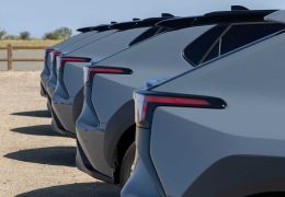 Subaru quer lançar quatro novos SUVs elétricos até 2026