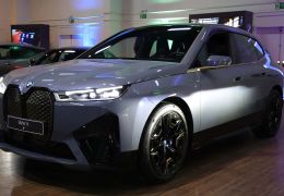 BMW confirma lançamento do iX M60 de 619 cv no Brasil