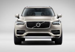 Volvo vai parar de produzir carros a diesel em 2024