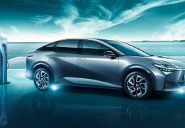 Toyota registra patente de transmissão manual de 14 marchas para carros elétricos