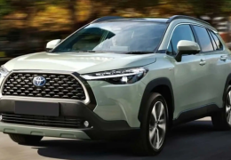 Toyota Corolla Cross terá novo painel digital em 2024