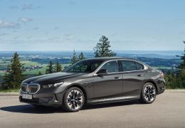 Modelos Série 5 e M3 CS, da BMW, estão confirmados para o Brasil