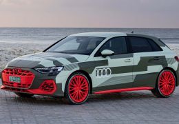 Audi S3 recebe facelift e fica ainda mais potente