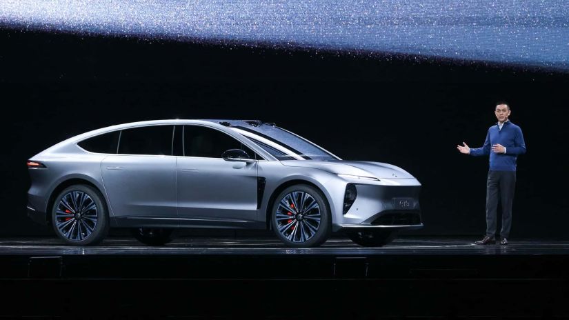 NIO começa fabricação de carro elétrico que carrega bateria em 5 minutos