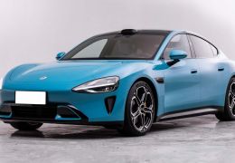 Xiaomi lança seu 1º carro elétrico a preço de custo