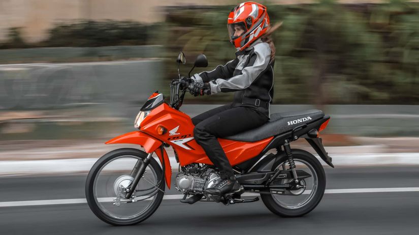 Honda confirma mudanças na Pop 110i 2025 no motor, embreagem e no preço