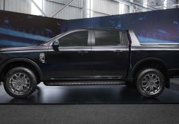 Ford confirma Ranger Black como opção na nova geração