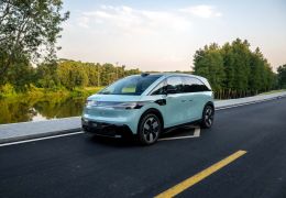 Zeekr Mix é lançada na China para rivalizar com VW ID. Buzz
