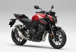 Honda vai relançar moto Hornet no mercado brasileiro