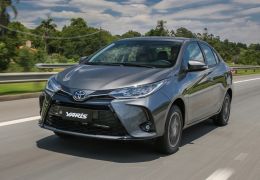 Toyota aumenta preço do Yaris antes de tirar modelo de linha