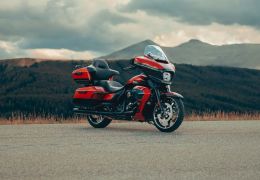 Harley-Davidson lança nova Street Glide Ultra 2025 no Brasil