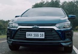Chevrolet lança edições especiais do Onix e do Tracker