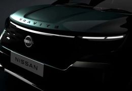 Nissan apresenta nova minivan de 7 lugares