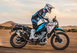 CFMoto apresenta modelo com suspensão semiativa