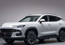 Jetour confirma início da operação no Brasil com o SUV S06