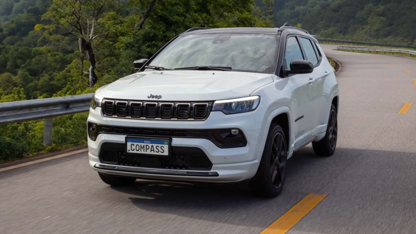 Jeep Compass Blackhawk / Crédito: Divulgação Jeep