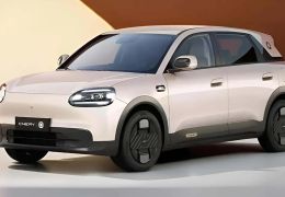 Chery apresenta nova geração do QQ na China e abre pré-venda do hatch elétrico