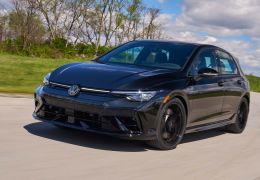 Volkswagen avalia produzir novo Golf GTI no México para atender América Latina