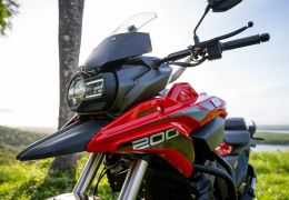 Shineray lança nova Storm 200 e atualiza moto de entrada da marca