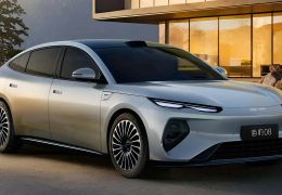 BYD apresenta Seal 08 como novo elétrico topo de linha