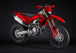 Desmo 450 EDS chega como primeira moto enduro da Ducati