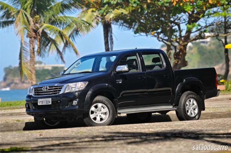 Toyota Hilux SRV