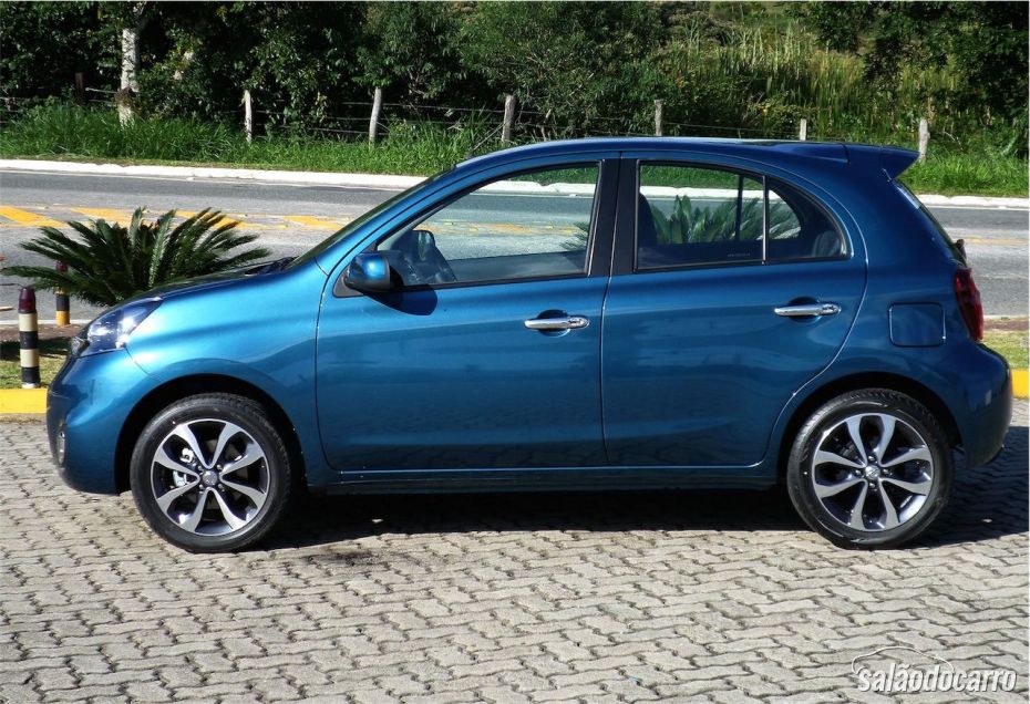 Lateral do novo Nissan March