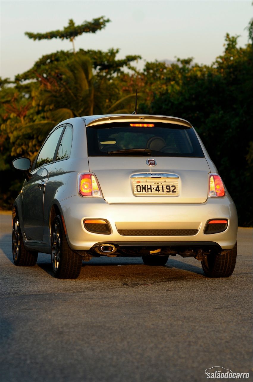 Traseira do Fiat 500