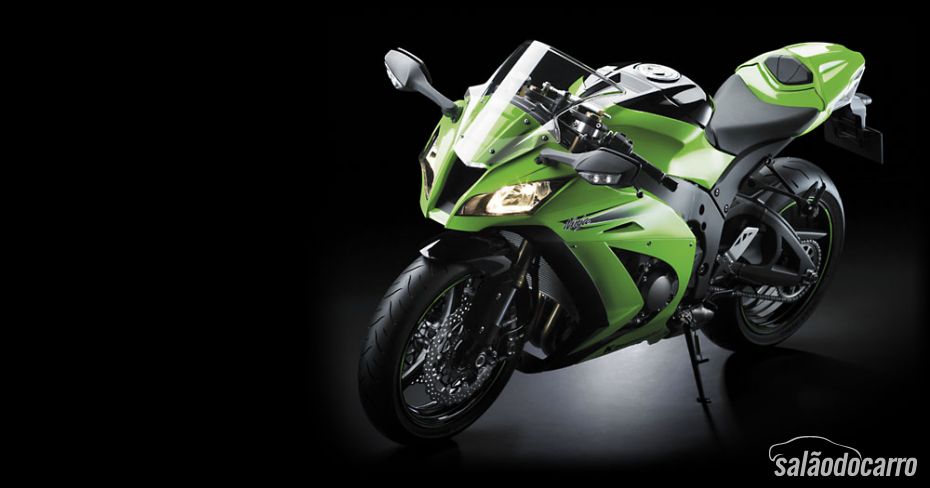 Kawasaki Ninja chega a 30 anos de história 