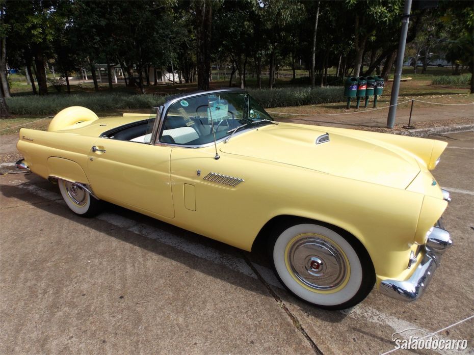 Ford Thunderbird 1954