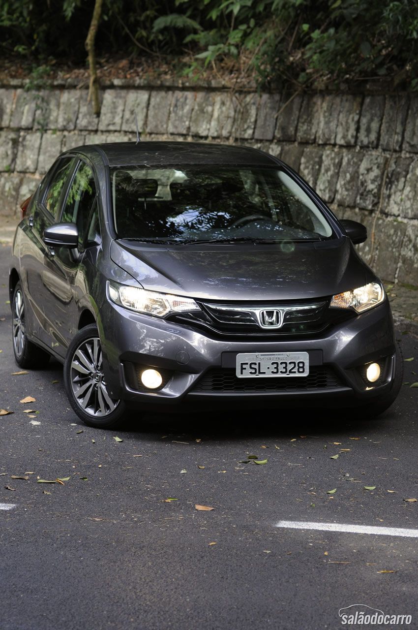 Nova dianteira - Similar ao irmão maior Civic