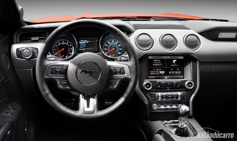Ford Mustang SOM